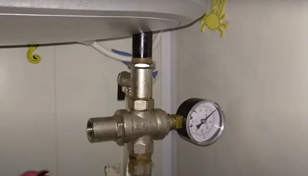 How To Hook Up Utility Sink To Garden Hose GardenProfy   How To Hook Up Utility Sink To Garden Hose 1 1024x586 