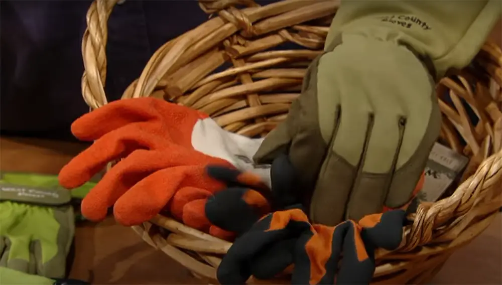 How Should You Apply Different Garden Gloves