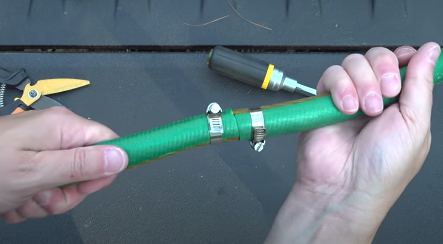 How to Connect Two Garden Hoses? GardenProfy