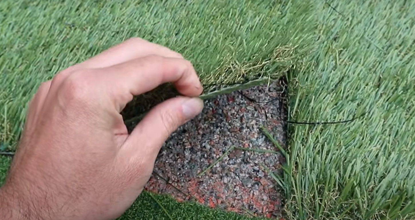 How to Build a Backyard Putting Green? GardenProfy
