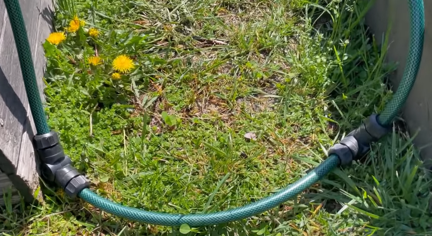 How to Use a Soaker Hose? GardenProfy