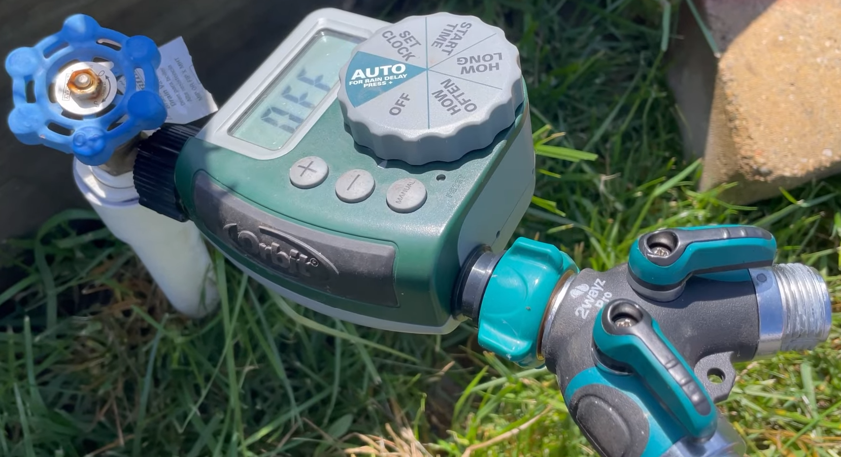 How to Use a Soaker Hose? GardenProfy