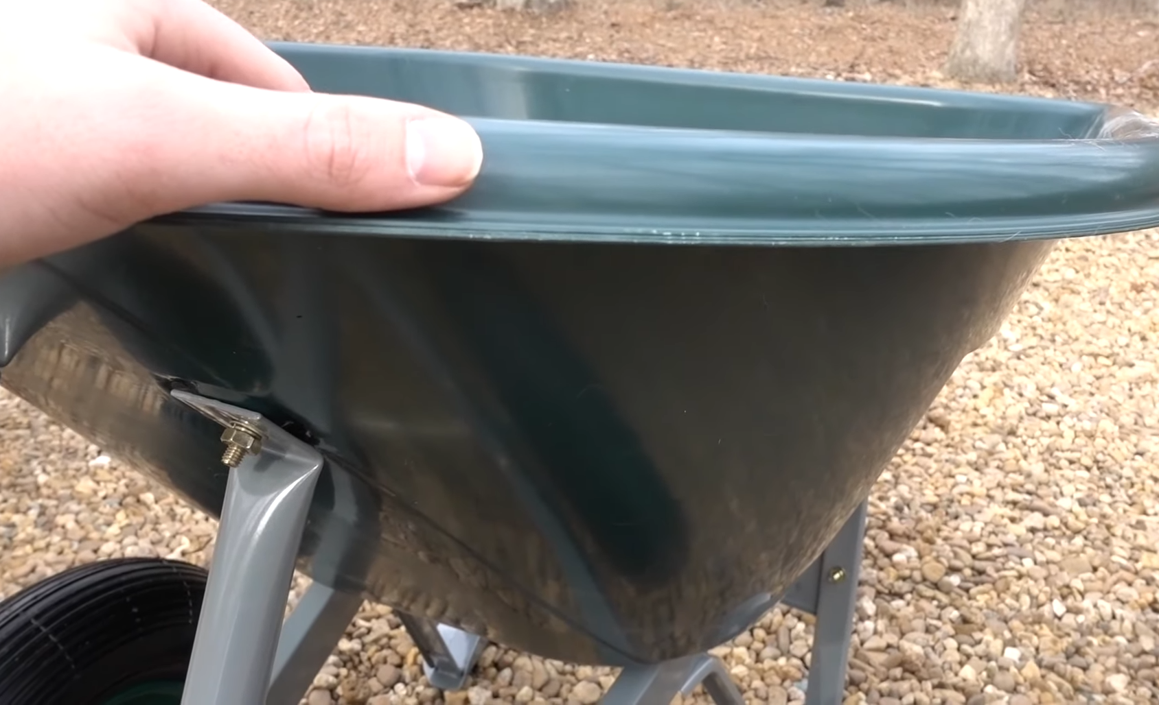 Steel vs. Poly Wheelbarrow Which is Better? GardenProfy
