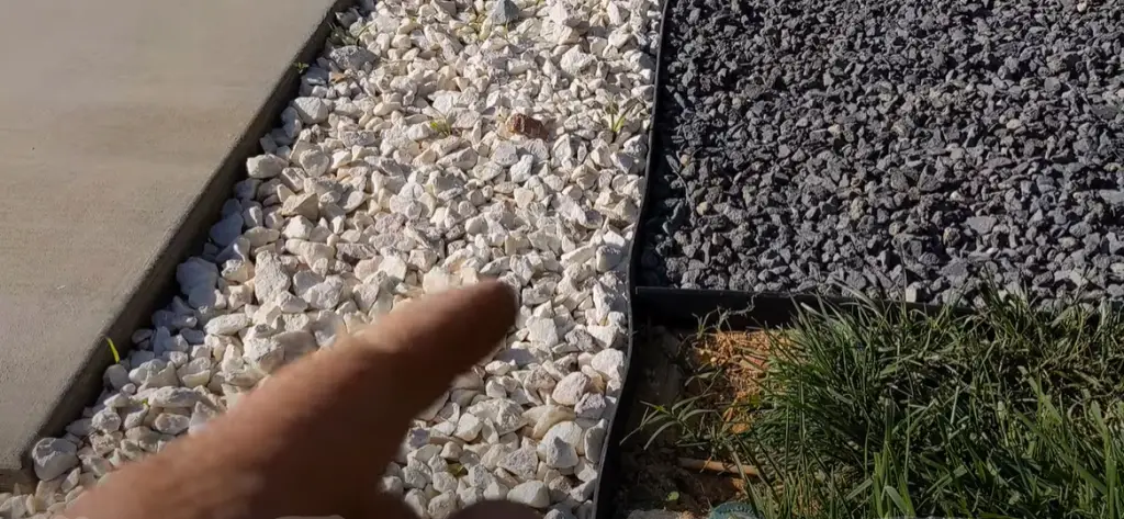 How to maintain a modern rock garden?