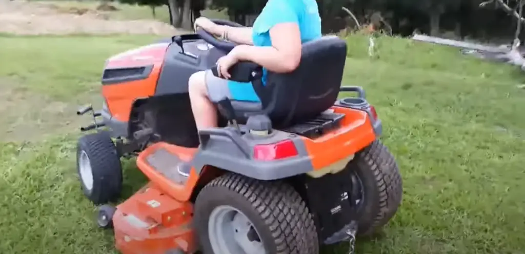 Is a garden tractor a lawn mower?