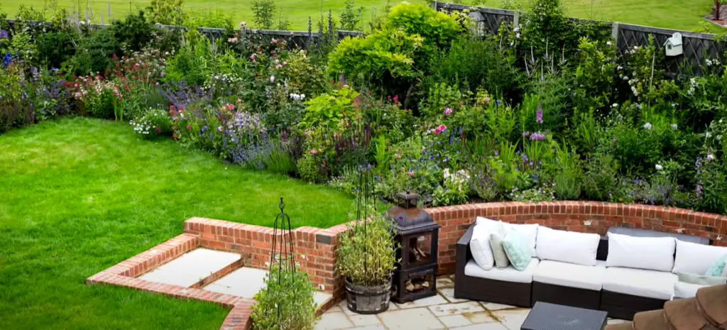 How do you design a nice garden?