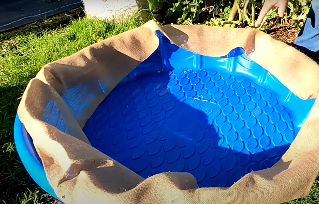 How long can you leave water in a kiddie pool?
