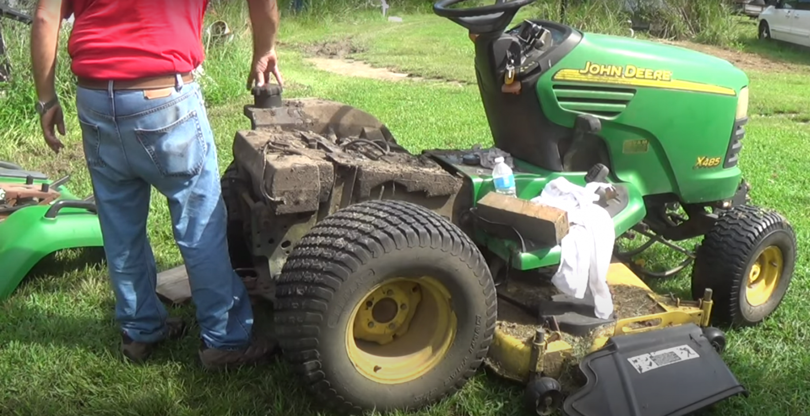 John Deere Mower Quits When Hot How to Fix? GardenProfy
