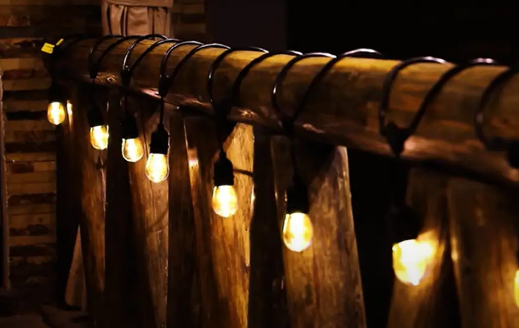 How Do You Use Lanterns To Light A Gazebo?