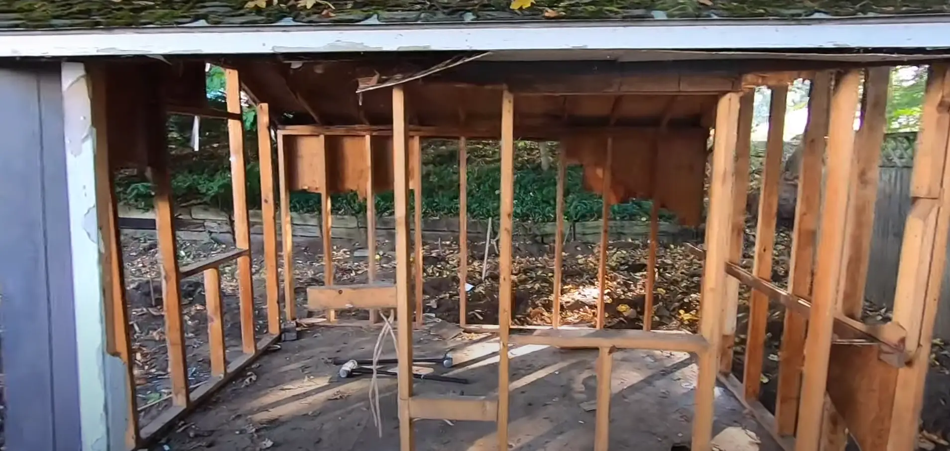 Is It Easy To Dismantle A Shed?