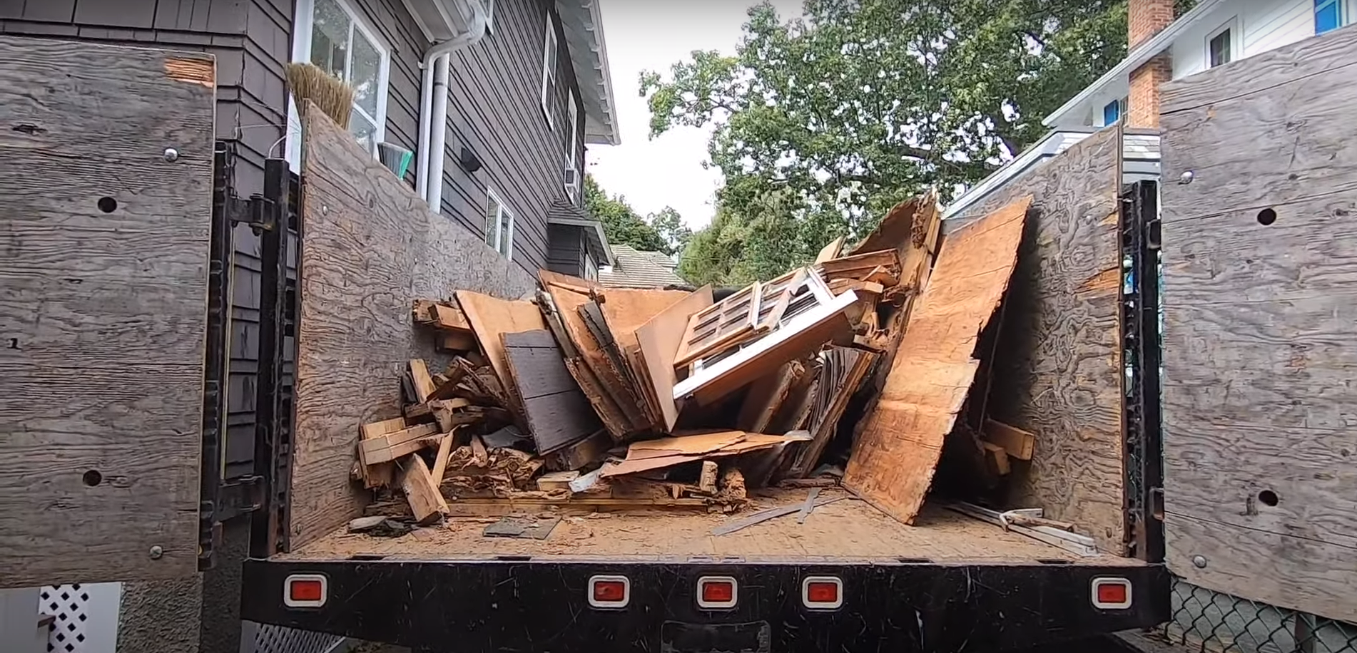 Pros and Cons of a Shed Tear Down