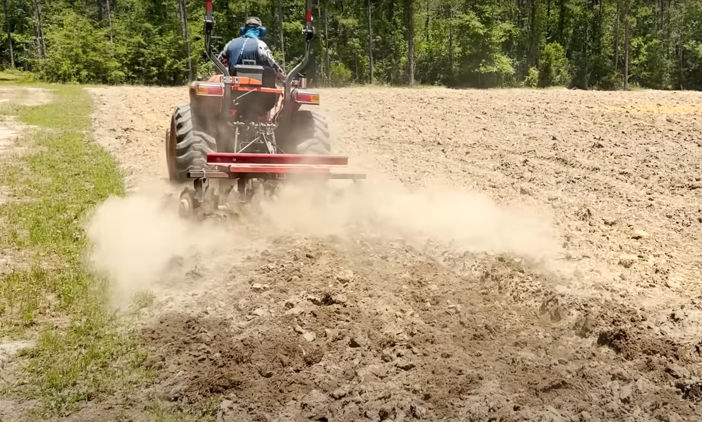Disc Harrow vs. Tiller What’s the Difference? GardenProfy