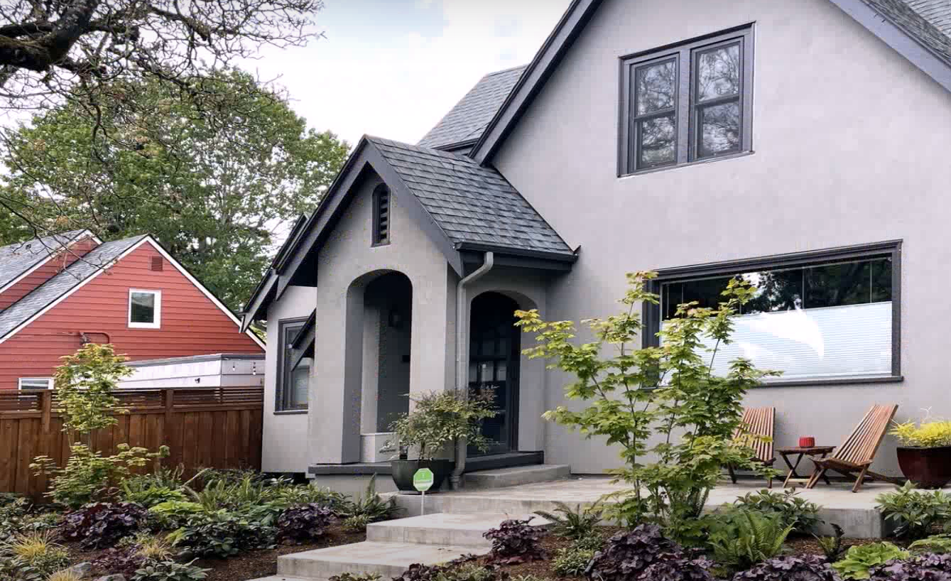 Corner Lot Landscaping Ideas - GardenProfy