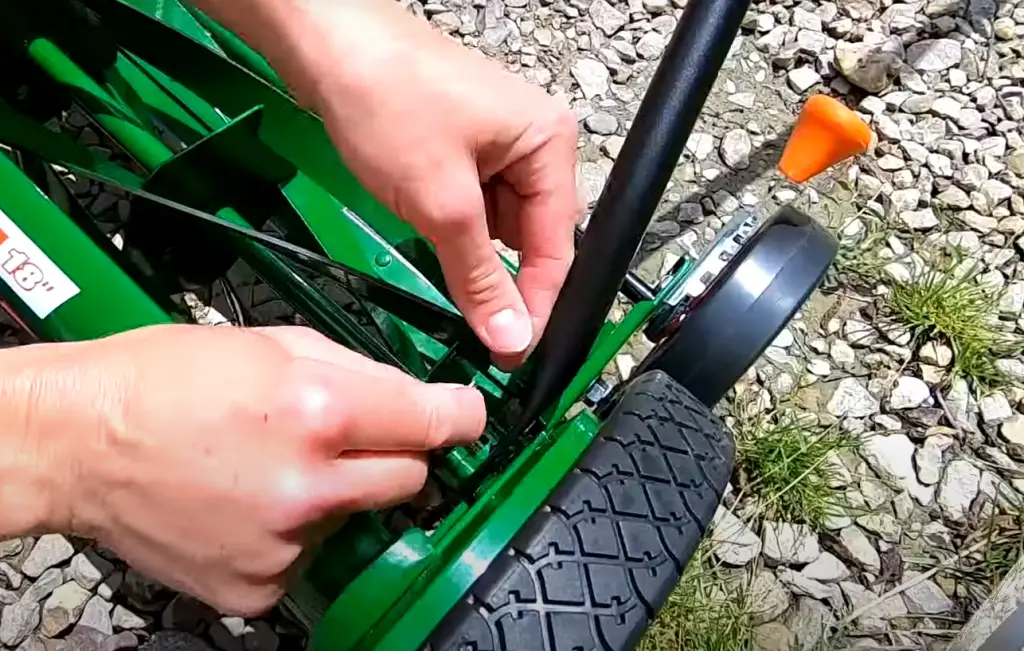 What angle do you sharpen a reel mower?